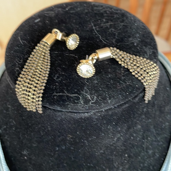 Glowing 18-22” necklace and matching glow earrings 1/4” as a stud or 2.5” dangle - Picture 3 of 7